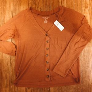 NWT AMERICAN EAGLE BUTTON UP RIBBED SHIRT